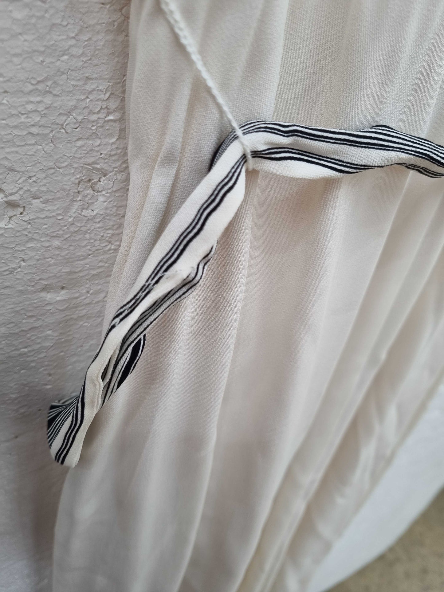 Reiss Nyla Side Stripe Wrap Dress Ivory UK 10