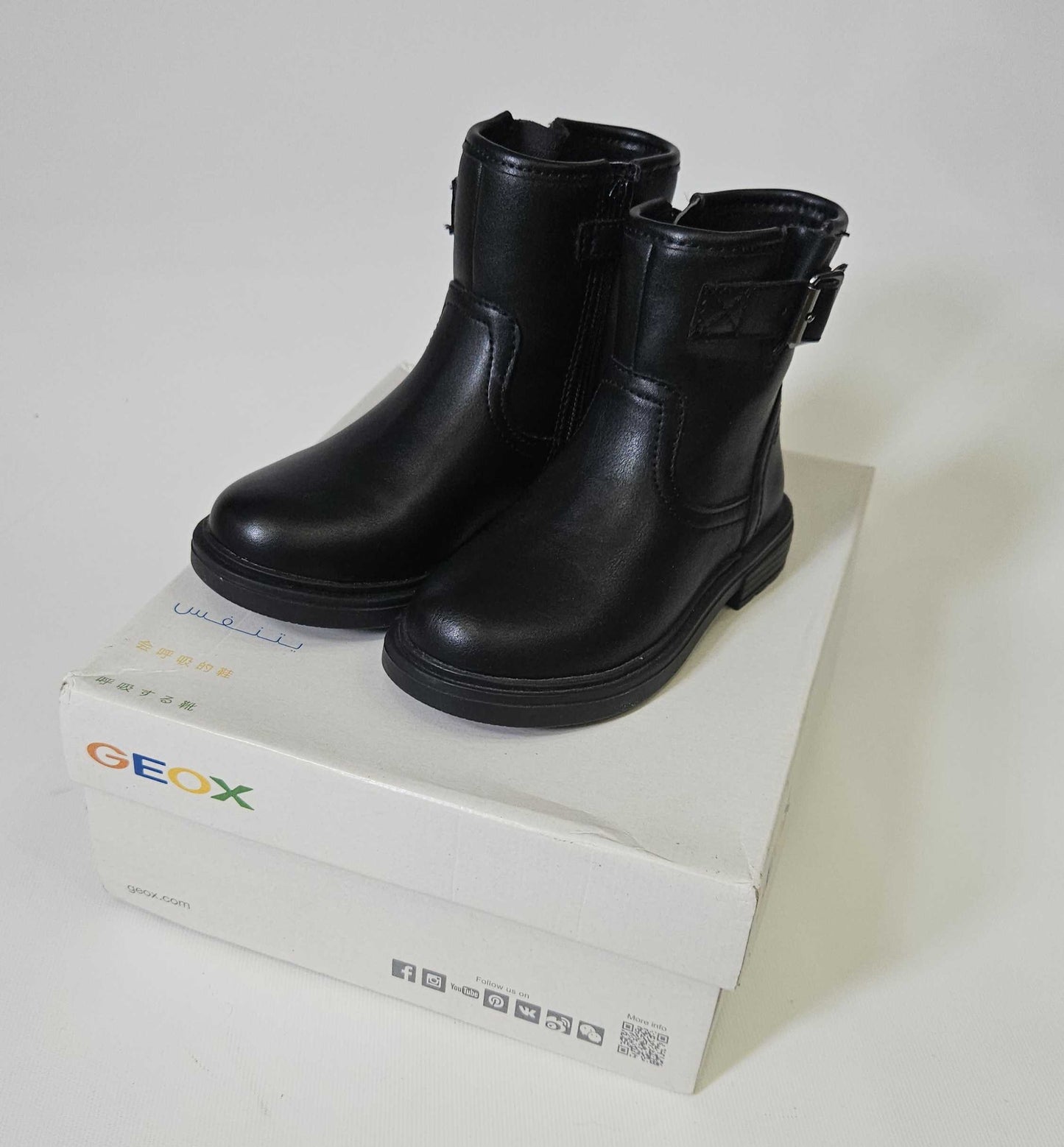 Geox buckle detailing boot Black 28